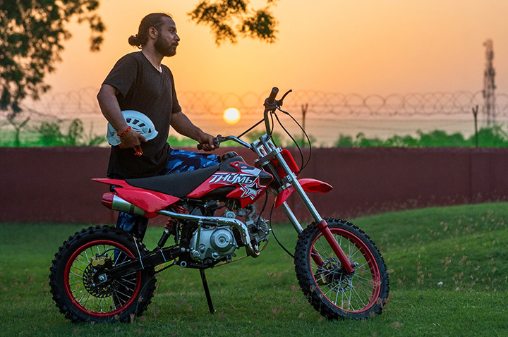 Dirt bike adventure ride at Roadies Rostel ARC Resort near Ahmedabad