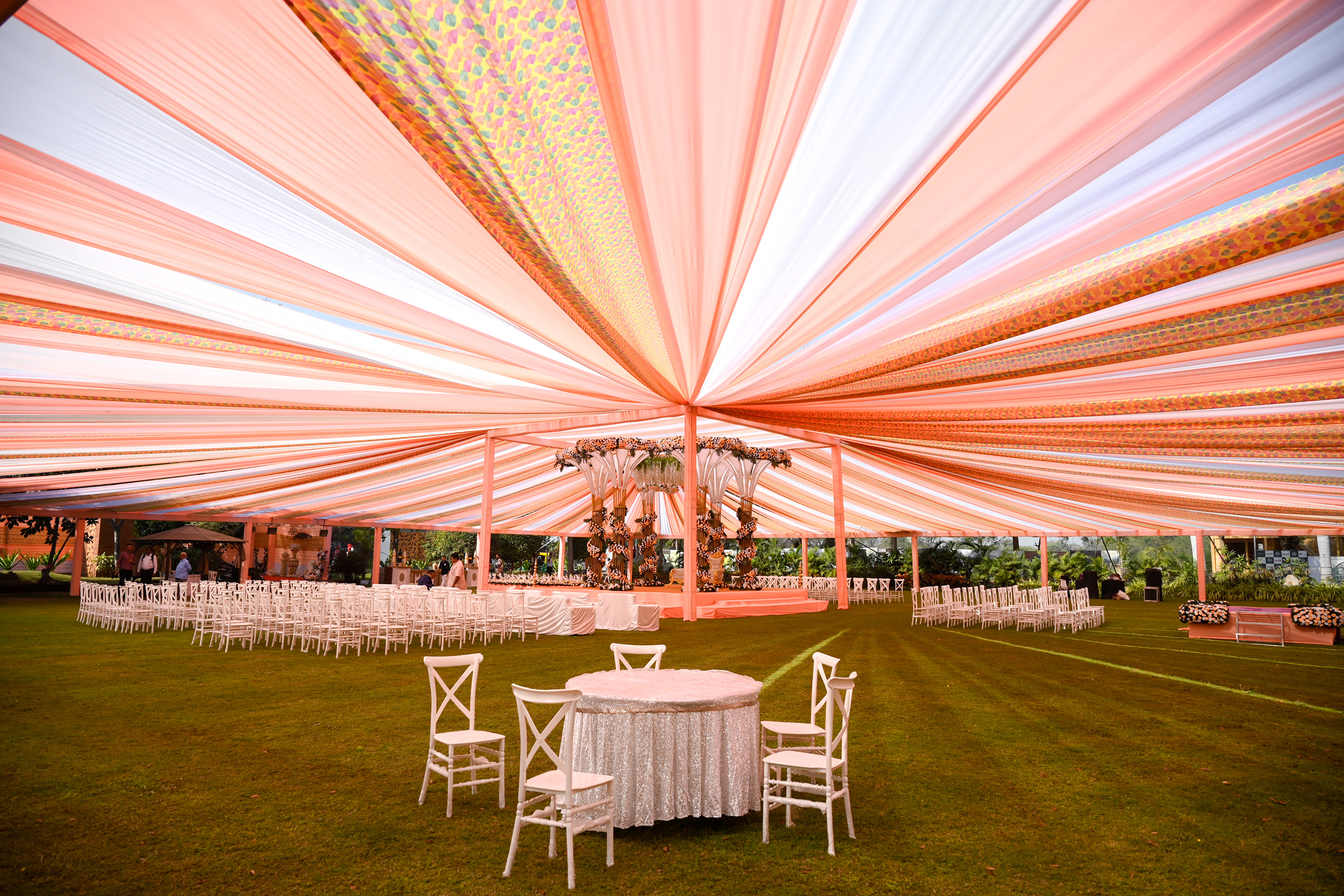 Elegant reception decoration at Aangan lawn event space at Roadies Rostel ARC Resort near Ahmedabad