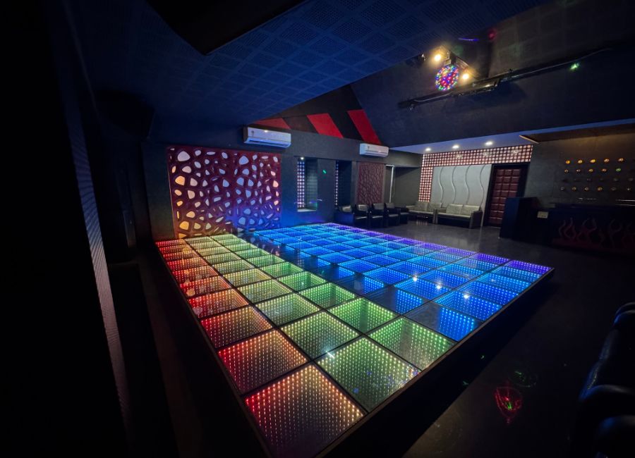 Roadies Rostel Lounge discotheque-style event space near Ahmedabad